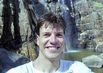 Bambarakanda Waterfalls